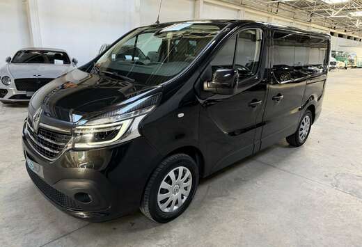 Renault 2.0 dCi Lichte Vracht Dubbele Cabine 6 zitpla ...