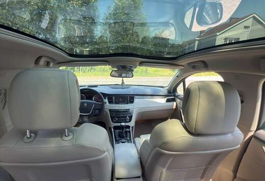 Peugeot FULL OPTION 156 PK GEKEURD VOOR VERKOOP