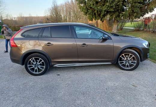 Volvo V60 Cross Country 2.0 D3 Pro Geartronic