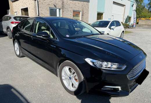 Ford Mondeo 1.5 ÉTAT IMPECCABLE.