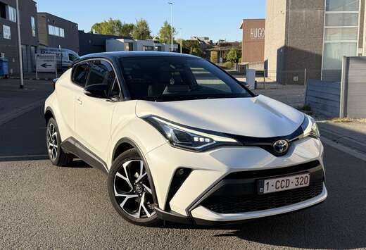 Toyota Hybrid 1.8i VVT-i C-Hic Mono-Tone E-CVT
