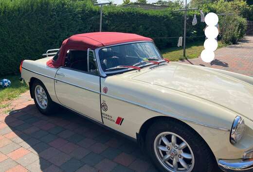 MG roadster