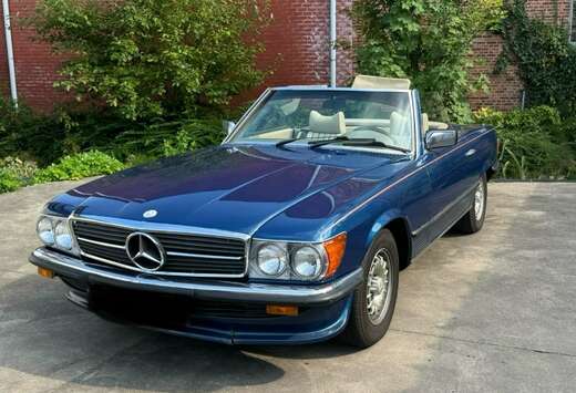 Oldtimer MERCEDES SL350