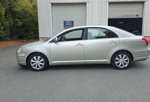 Toyota Avensis 1.8i VVT-i 16v