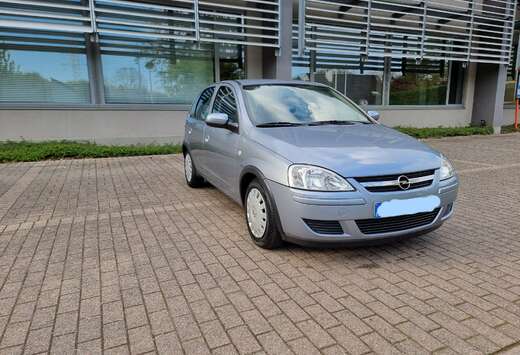 Opel 1.2 16V Sport