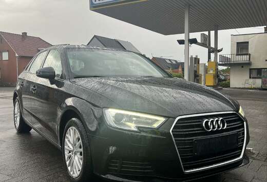 Audi Sportback 1.6 TDi Business Edition S tronic