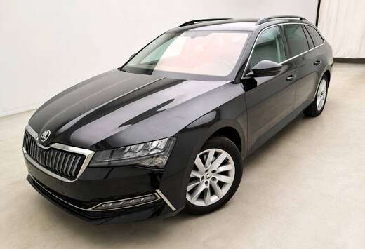 Skoda 10/2022 **57000KM** Combi HYBRIDE 1.4 TSI CLEVE ...