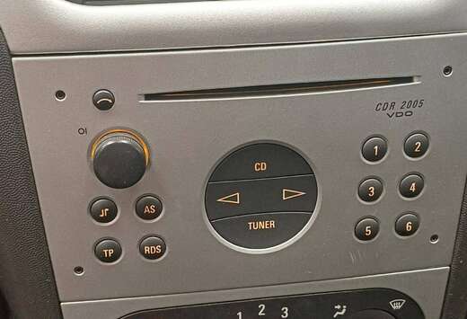 Opel 1.2i XE 16v Comfort