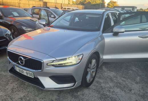 Volvo V60 2.0 D3 Momentum Core