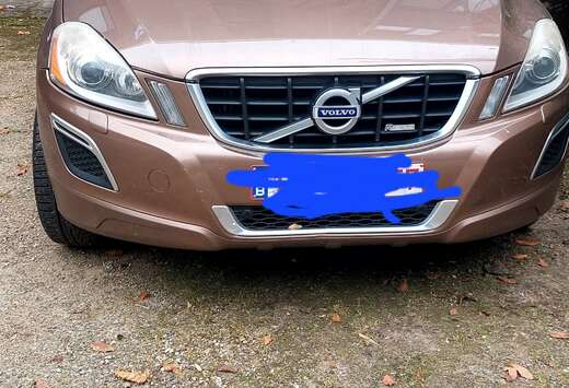 Volvo XC60 2.4 D DRIVe R-design