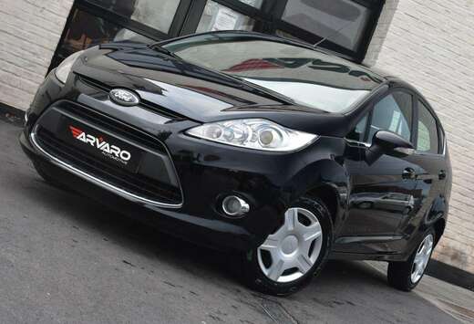 Ford 1.25i Xenon / Verw Zetels / Airco /  Garantie