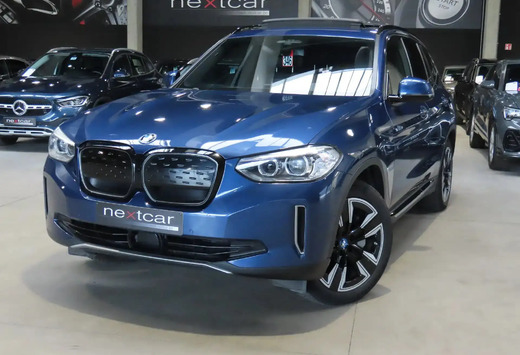 BMW 80kWh Impressive *TOIT PANO-CUIR-19-NAVI PRO-LED*