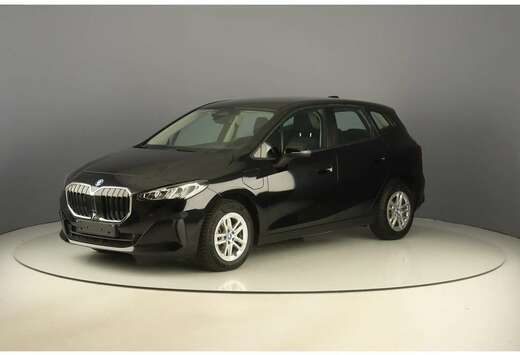 BMW e xDrive 245pk Pack Drive Assist
