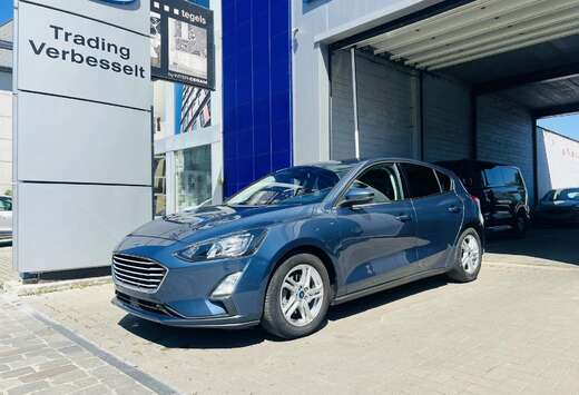 Ford 1.0 Ecoboost / Business Edition / PDC / Winter P ...