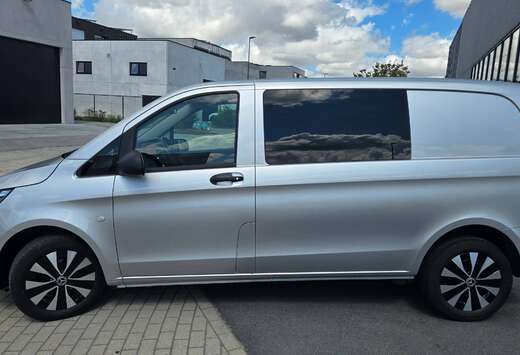 Mercedes-Benz 2.0 BlueTEC A1 BE 9G-Tronic (EU6d)