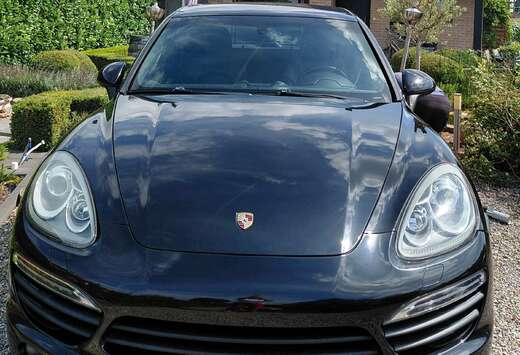 Porsche Cayenne S Hybrid Tiptronic S