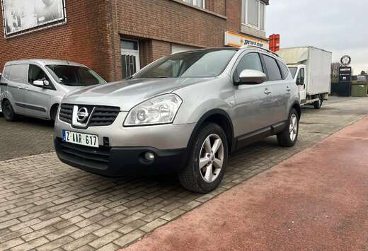 Nissan 1.6 Essence 7P