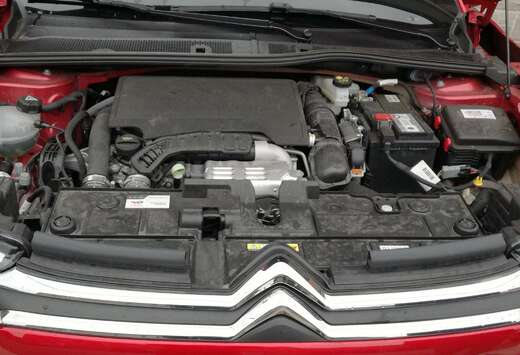 Citroen C4 1.2 PureTech Max S