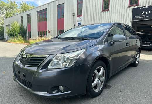 Toyota Avensis SW 2.0 D-4D Executive II DPF