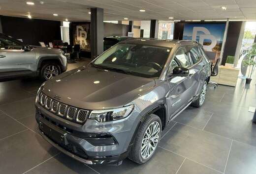 Jeep 26500€  SUMMIT