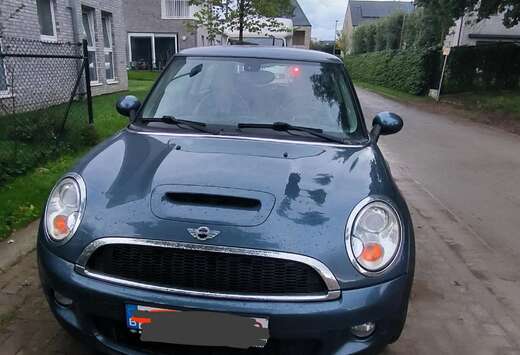 MINI Hatch 1.6i - 175