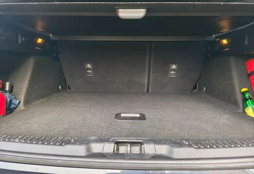 Ford Focus 1.5 EcoBoost ST-Line Business