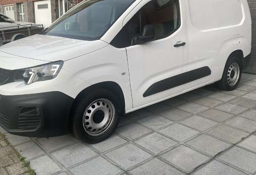 Peugeot 1.5 BlueHDi L1 STD Heavy Grip S/S(EU6.2)