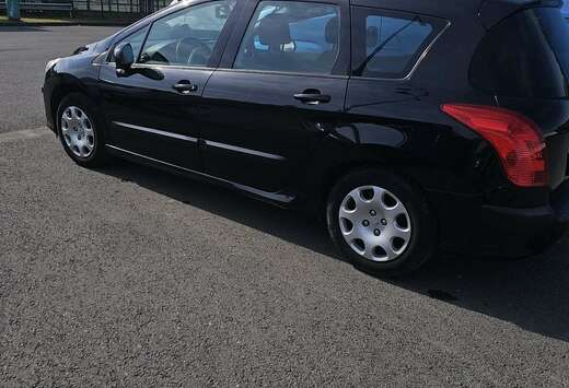 Peugeot SW 1.4i Confort Pack