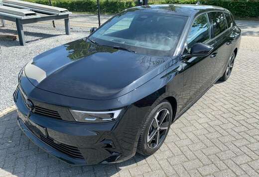 Opel Sports Tourer Hybrid 145 GS