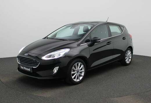 Ford 1.0 EcoBoost Titanium  Winterpack  Carplay  LED