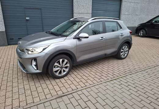 Kia Stonic 1.2i ***CAMERA CRUISE GPS***