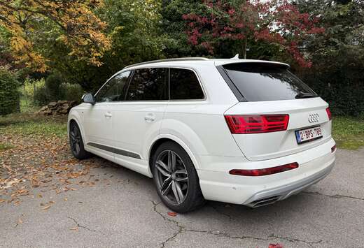 Audi 3.0 TDi V6 ultra Quattro Tiptronic