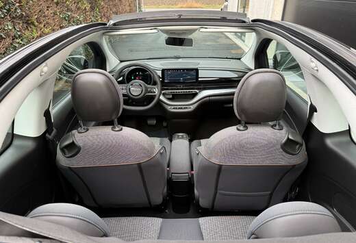 Fiat Cabrio,Icon type,Gps,Parkeerhulp,Alu velgen,LED,