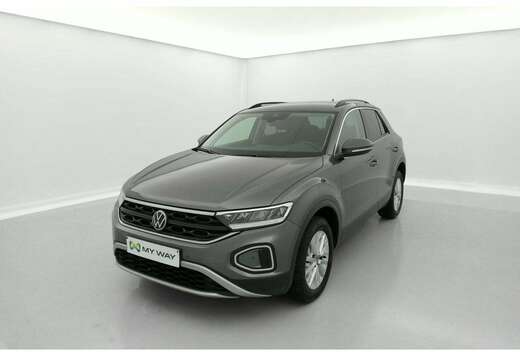 Volkswagen 1.5 TSI Life Business DSG 110KW (150cv)