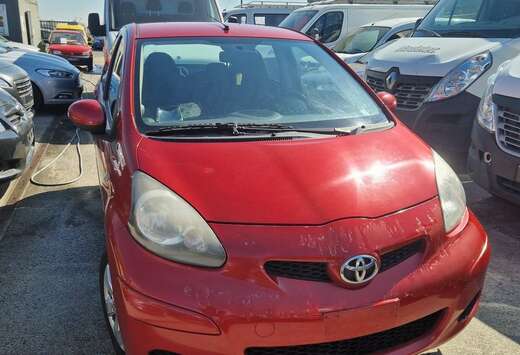 Toyota 1.0i VVT-i TorontoEuro 51er Main