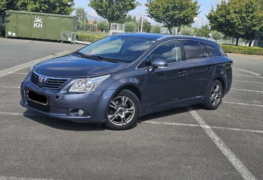 Toyota Avensis SW 2.0 D-4D Terra DPF