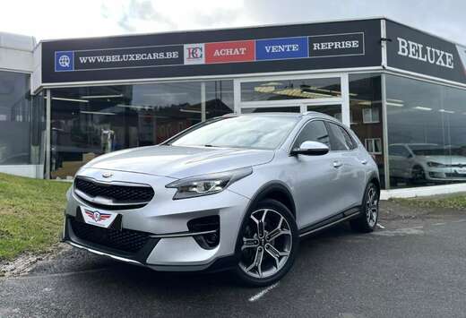 Kia 1.4 T-GDi*AUTO*CAMERA*XENON*GPS*PDC*JA18