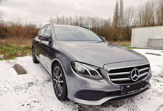 Mercedes-Benz E 220 d T 9G-TRONIC