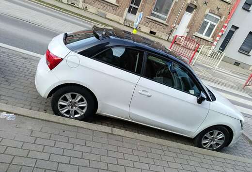 Audi A1 1.6 TDi Ambition S line