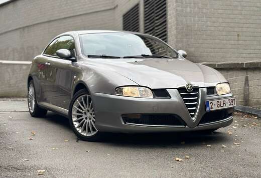 Alfa Romeo 2.0 JTS Distinctive **EXCEPTIONNEL**