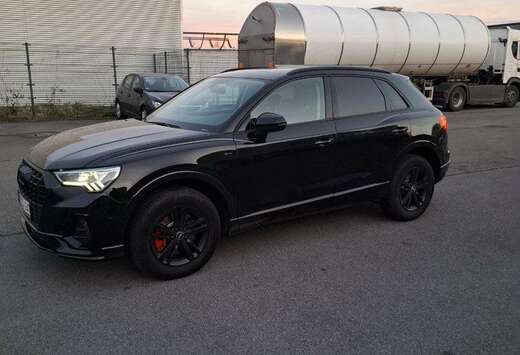 Audi 40 TFSI quattro S tronic advanced