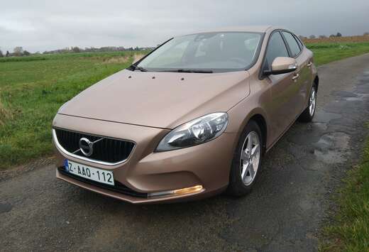 Volvo V40 2.0 D2 Momentum