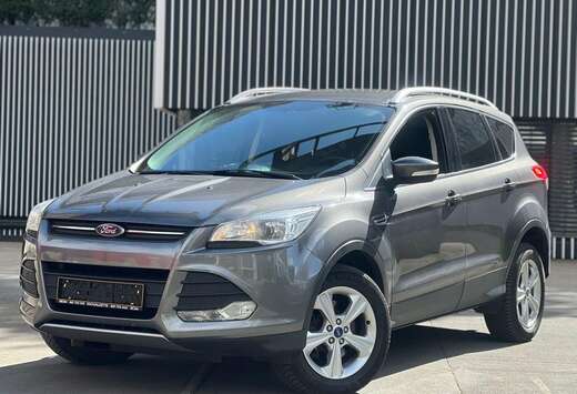 Ford Kuga 2.0 TDCi 4x4 Aut. SYNC