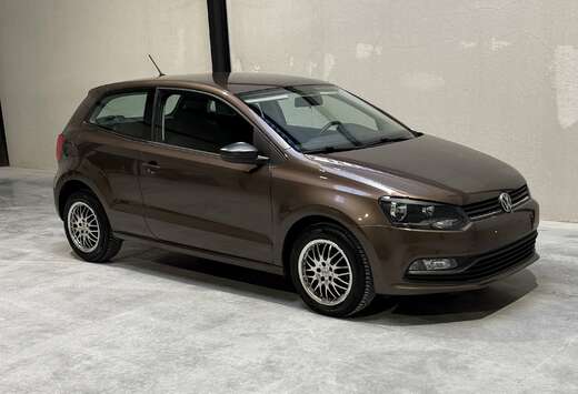 Volkswagen 1.0 benzine 2015  Euro 6  GEKEURD VOOR VER ...