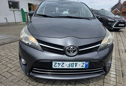 Toyota Verso 1.6 D-4D Skyview 5pl.