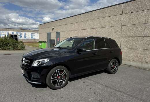 Mercedes-Benz 350 D 4 MATIC