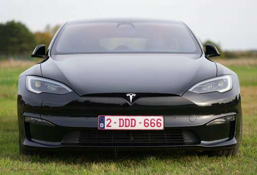 Tesla 2023 Long Range 100 KWH 504kW 4WD Afnb. Trekhaa ...