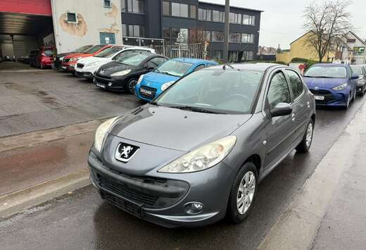 Peugeot 206+ 1.4i Trendy