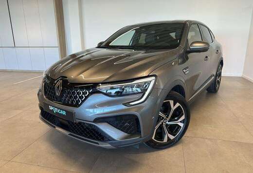 Renault 1.6 E-TECH MHEV Techno