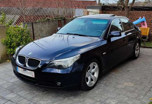 BMW 525iA Exclusive Line